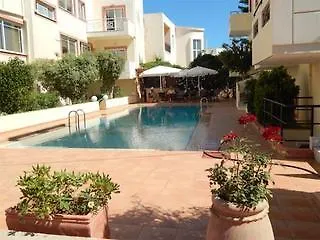 Apollon & Lejlighedshotel 3*