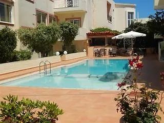 Apollon & Lejlighedshotel