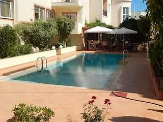 Apollon & Lejlighedshotel Platanés