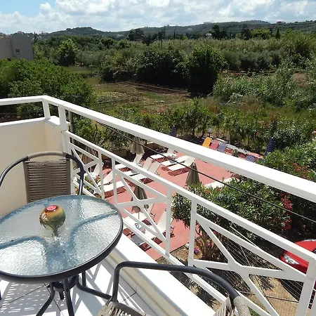 Apollon & Lejlighedshotel 3*
